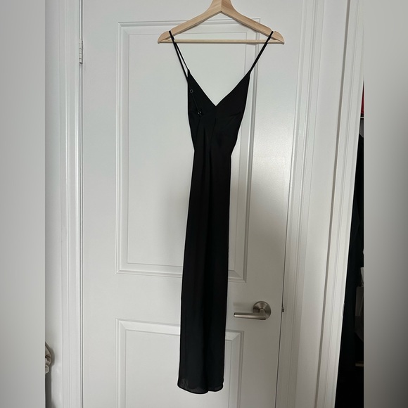 Wilfred Only Maxi Slit Dress (In Black) - Picture 5 of 5